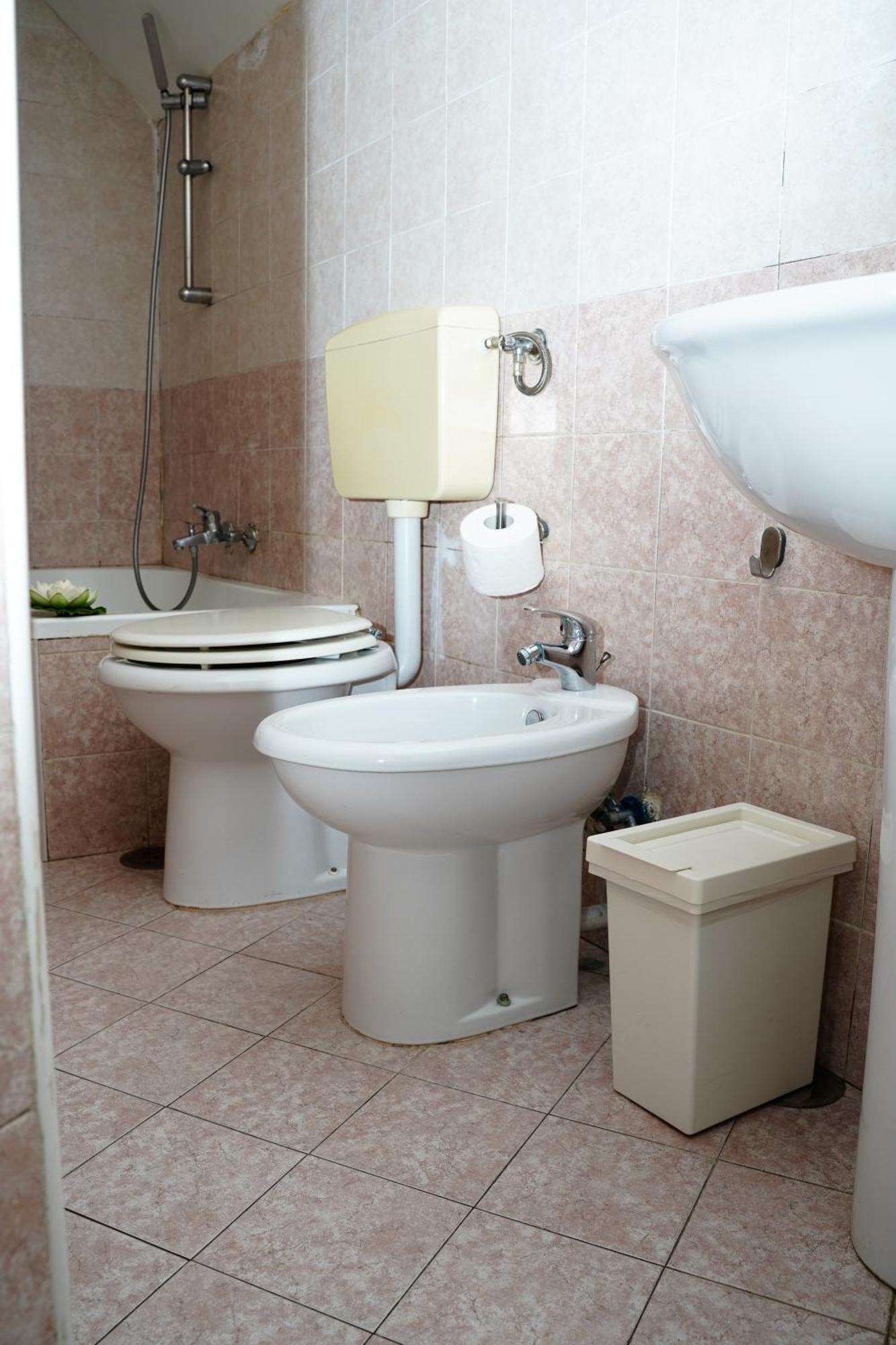 Casa Friends' House Napoli Apartment ภายนอก รูปภาพ